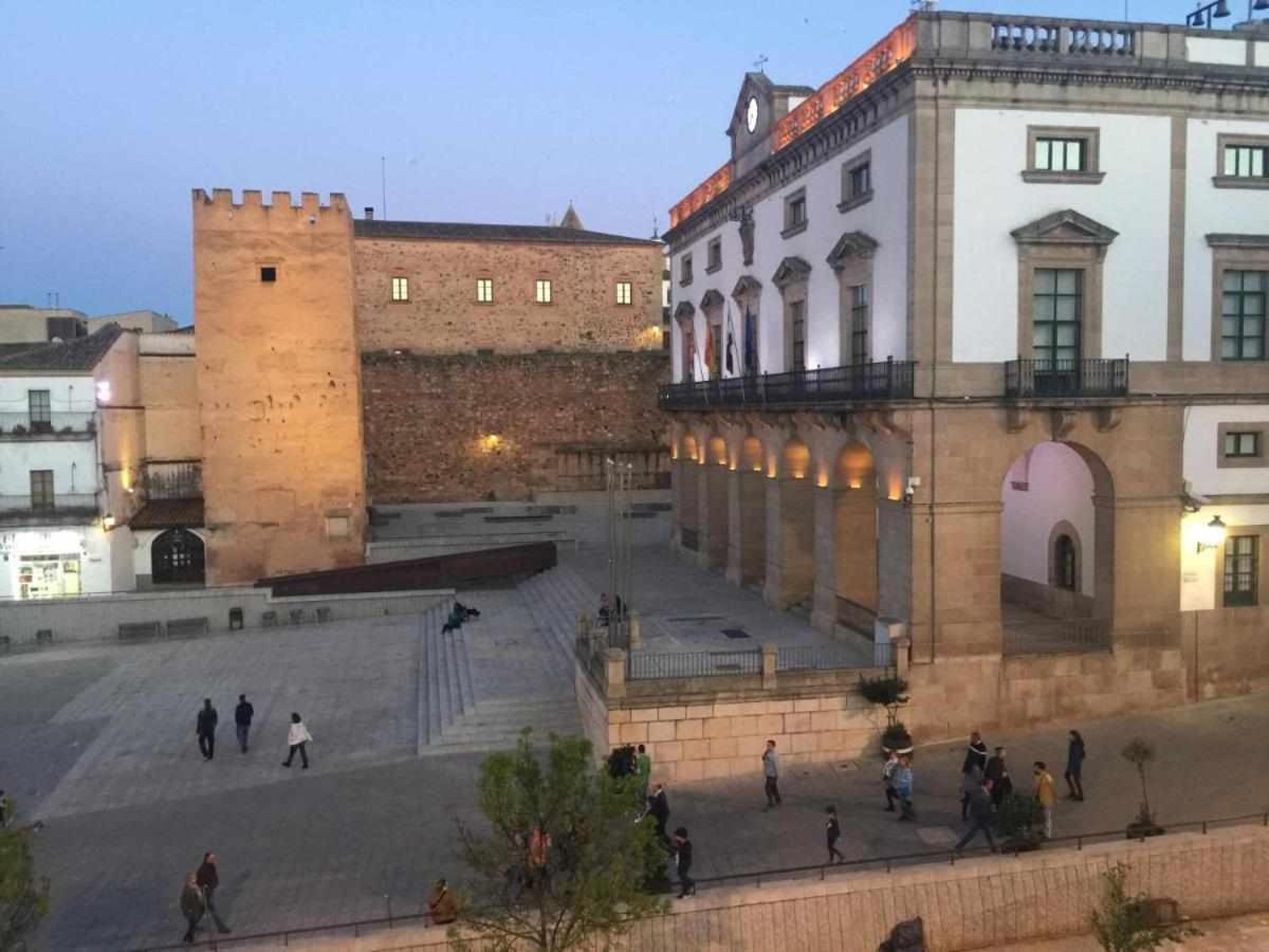 Kubik Apartamentos K3 Caceres Exterior photo